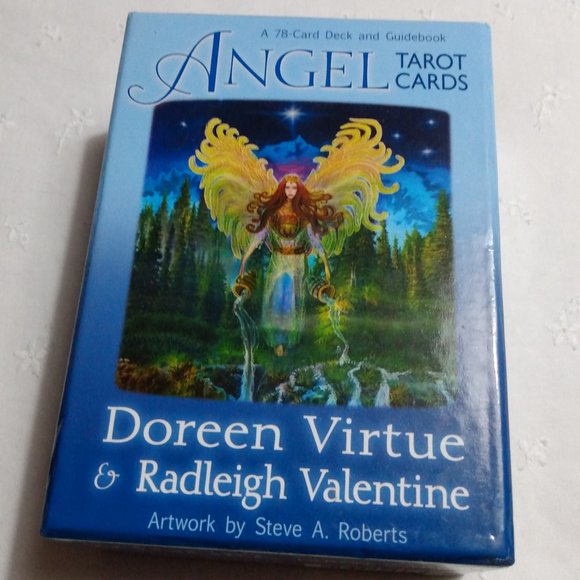 Angel Tarot Cards: A 78-Card Deck and Guidebook